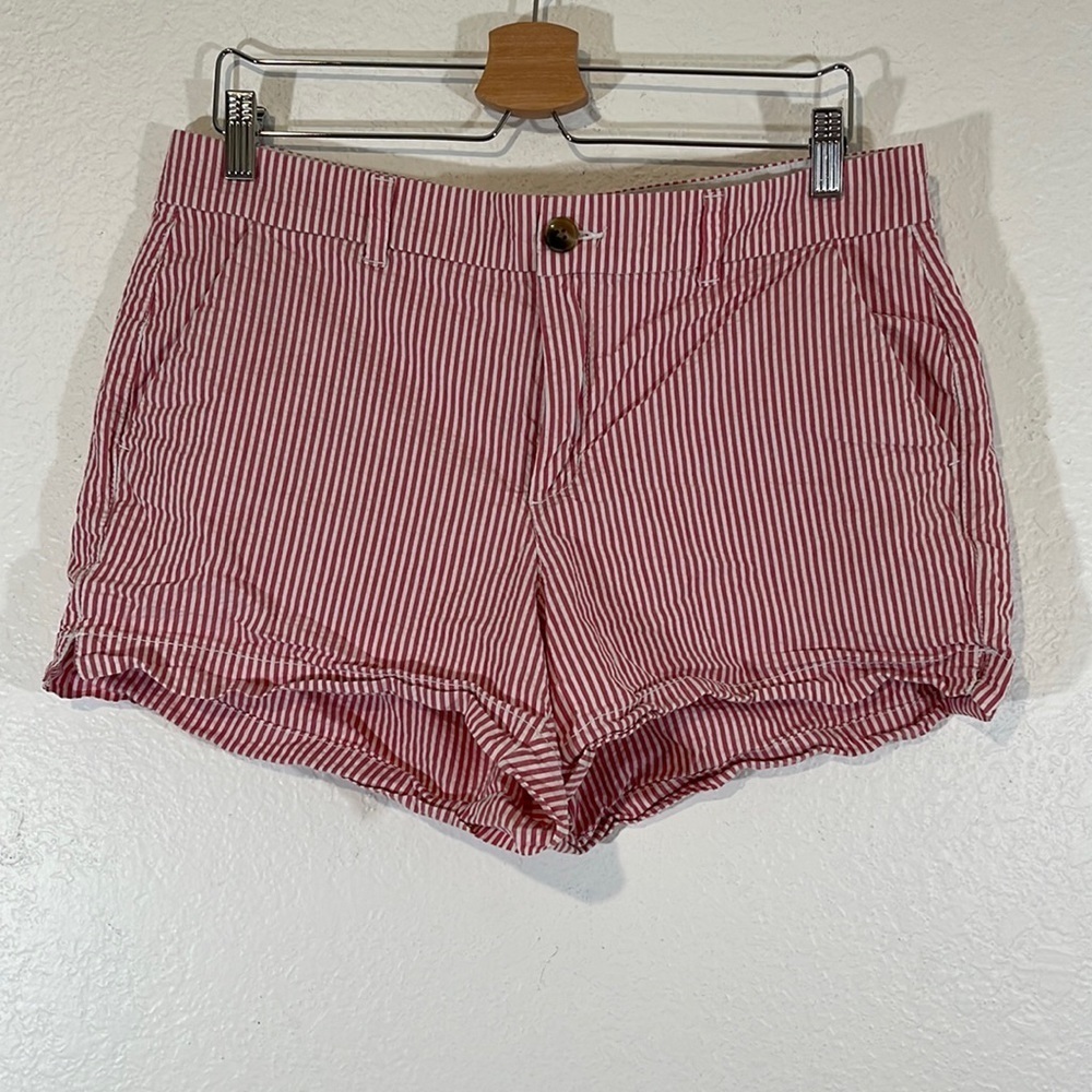 Old Navy Womens 12 Everyday Short Chino Style Mid Rise Pink White Pinstripe - Picture 2 of 7